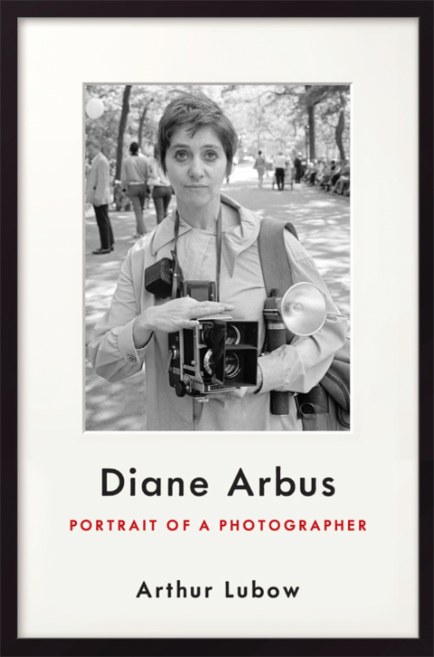 Cover image for book Diane Arbus
