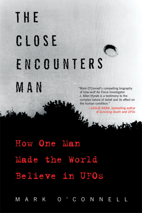 Cover image for book The Close Encounters Man