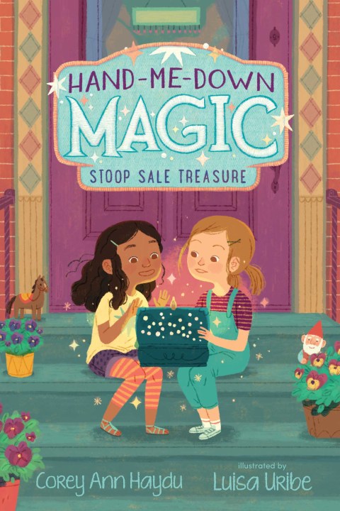 Cover image for book Hand-Me-Down Magic #1: Stoop Sale Treasure