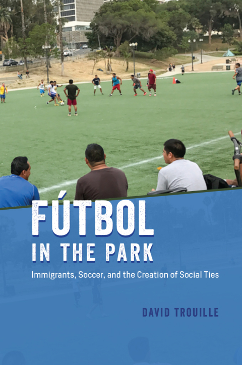 Cover image for book Fútbol in the Park