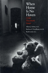 Cover image: When Home Is No Haven 9780300050912