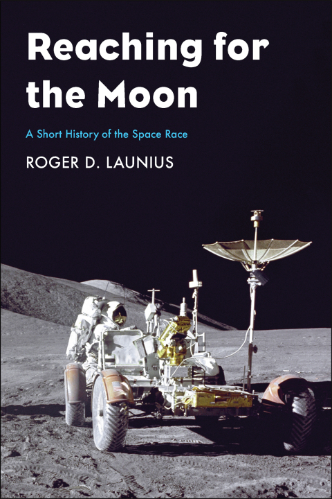 Cover image for book Reaching for the Moon