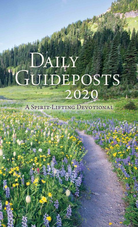 Cover image for book Daily Guideposts 2020