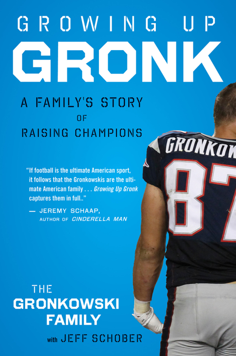 Cover image for book Growing Up Gronk