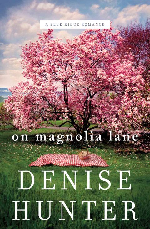 Cover image for book On Magnolia Lane