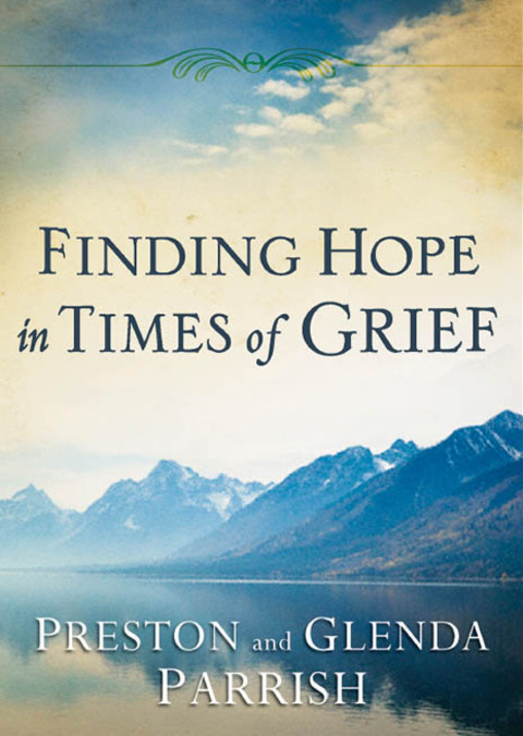 Cover image for book Finding Hope in Times of Grief