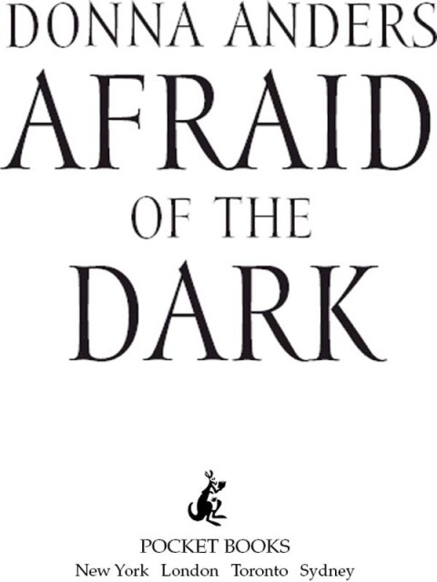 Cover image for book Afraid of the Dark