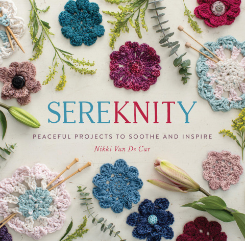Cover image for book SereKNITy