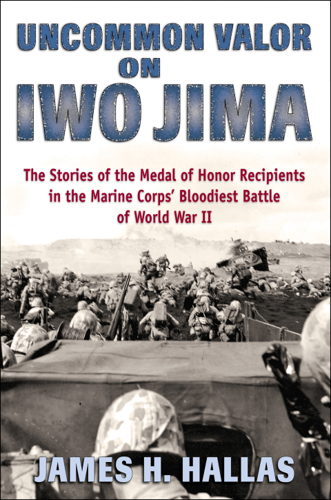 Cover image for book Uncommon Valor on Iwo Jima