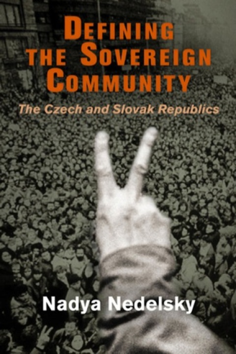 Cover image for book Defining the Sovereign Community