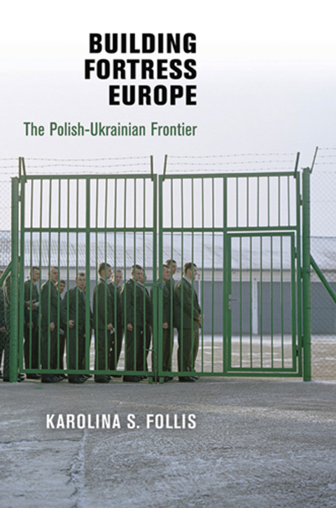Cover image for book Building Fortress Europe
