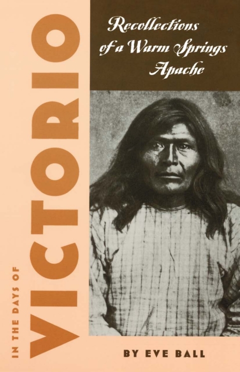 Cover image for book In the Days of Victorio