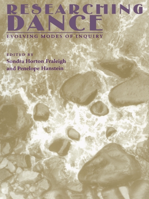 Cover image for book Researching Dance