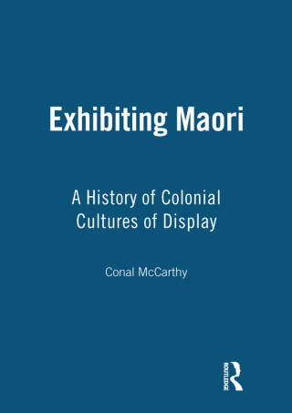 Exhibiting Maori