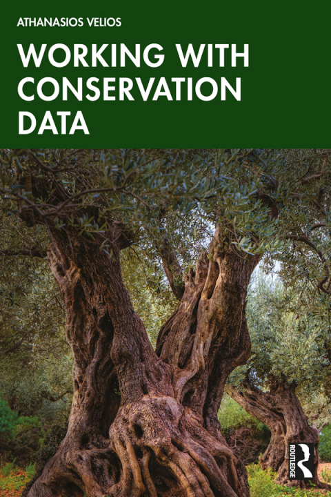 Cover image for book Working with Conservation Data