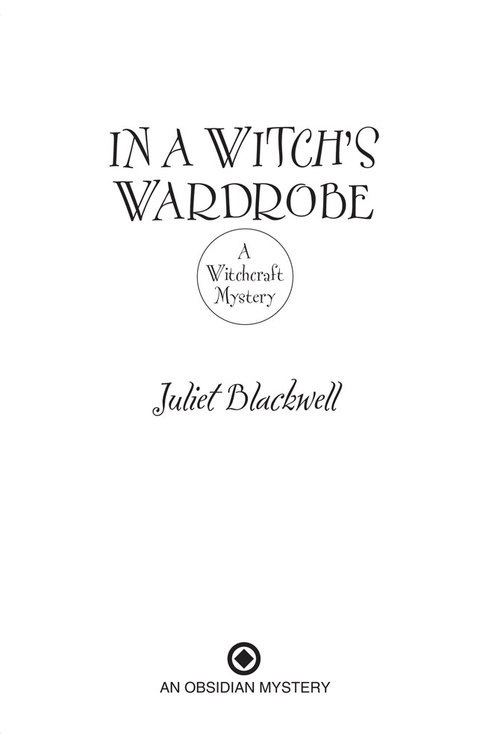 Cover image for book In a Witch's Wardrobe
