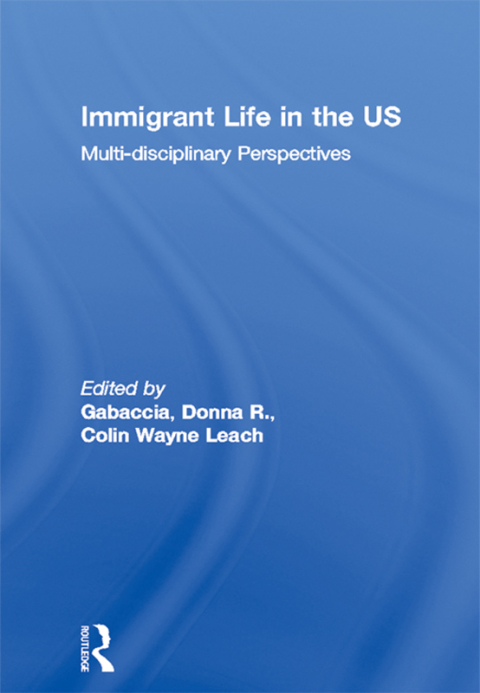 Cover image for book Immigrant Life in the US