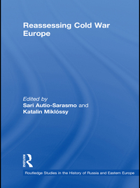صورة الغلاف: Reassessing Cold War Europe 1st edition 9780415587693