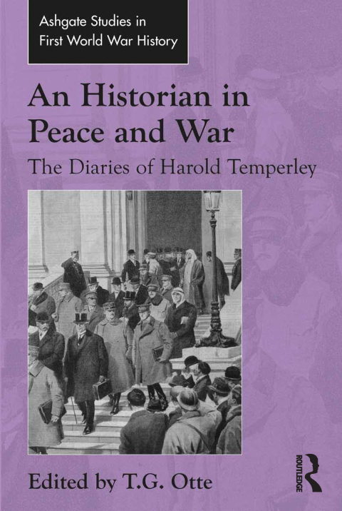 Cover image for book An Historian in Peace and War