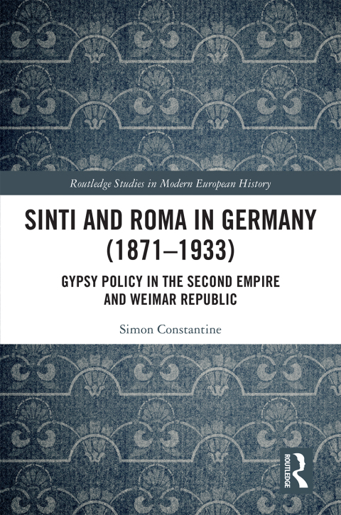 Cover image for book Sinti and Roma in Germany (1871-1933)