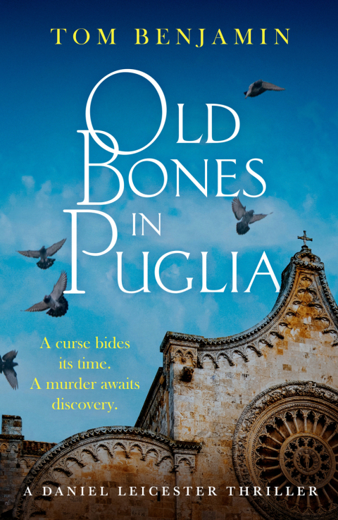 Cover image for book Old Bones in Puglia