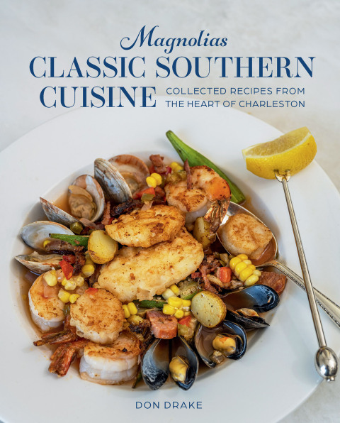 Cover image for book Magnolias Classic Southern Cuisine