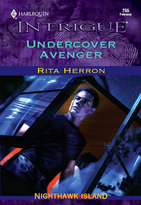 Cover image for book Undercover Avenger