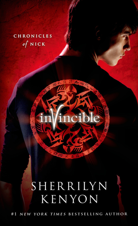 Cover image for book Invincible