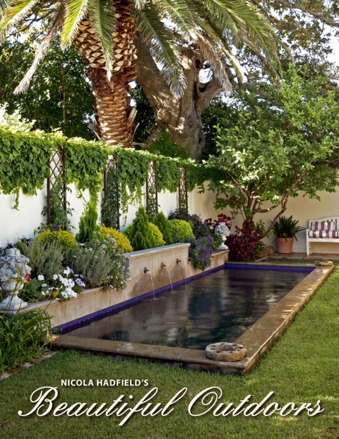 Cover image for book Nicola Hadfield’s Beautiful Outdoors