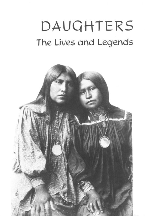 Cover image for book Daughters of the Earth