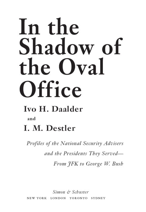 Cover image for book In the Shadow of the Oval Office