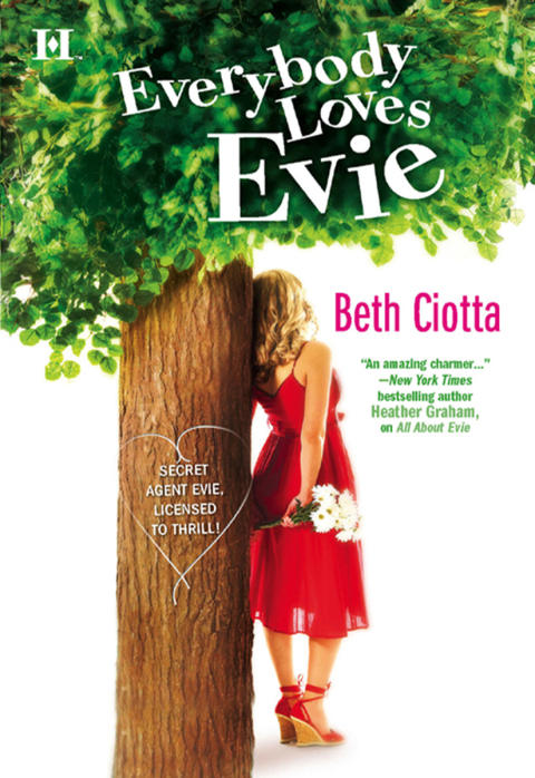 Cover image for book Everybody Loves Evie
