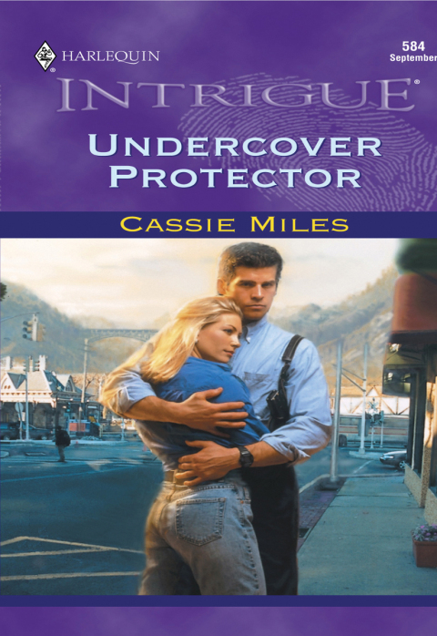 Cover image for book UNDERCOVER PROTECTOR