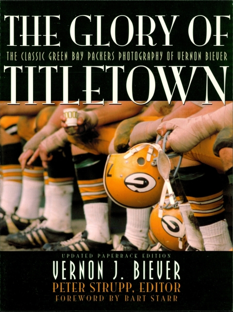 Cover image for book The Glory of Titletown
