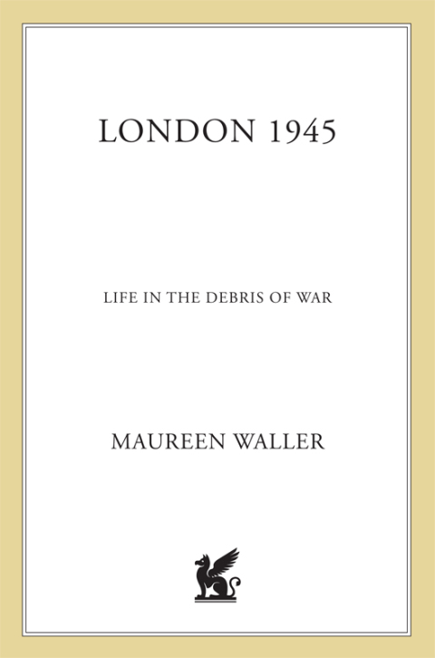 Cover image for book London 1945