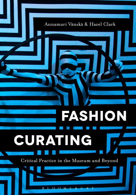 Cover image for book Fashion Curating