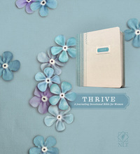 Cover image: NLT THRIVE Creative Journaling Devotional Bible 9781414368146