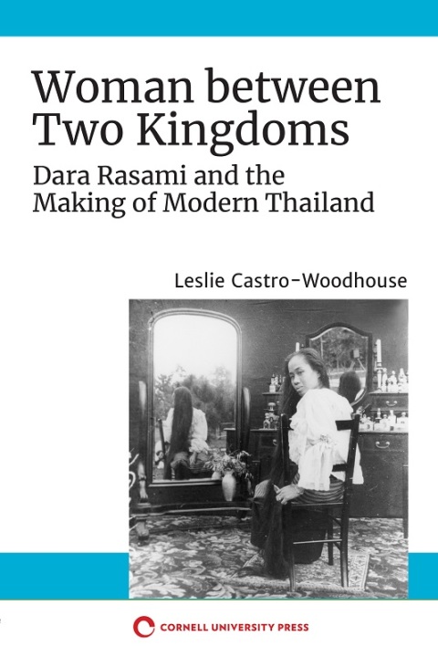 Cover image for book Woman between Two Kingdoms