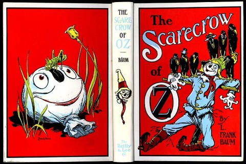 Cover image for book The Illustrated Scarecrow of Oz
