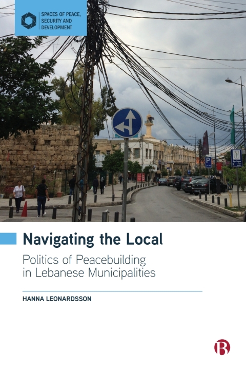 Cover image for book Navigating the Local