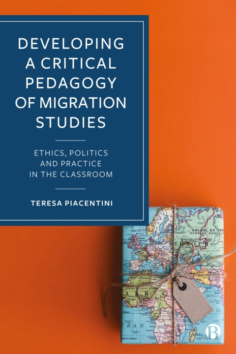 Cover image for book Developing a Critical Pedagogy of Migration Studies