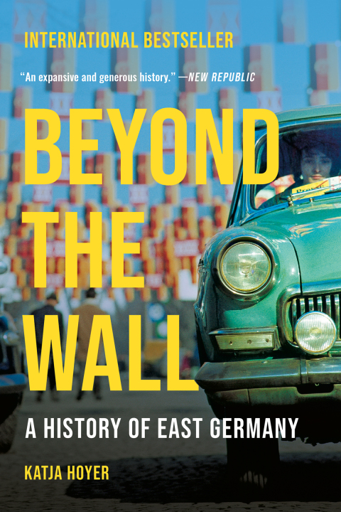 Cover image for book Beyond the Wall