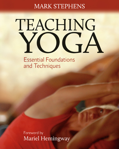 Cover image for book Teaching Yoga