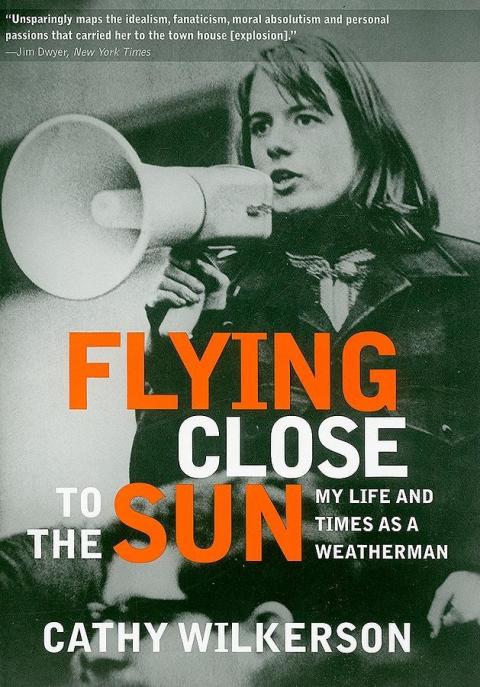 Cover image for book Flying Close to the Sun