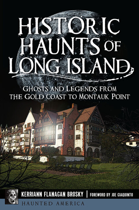 Cover image for book Historic Haunts of Long Island