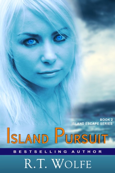 Cover image for book Island Pursuit (The Island Escape Series, Book 2)