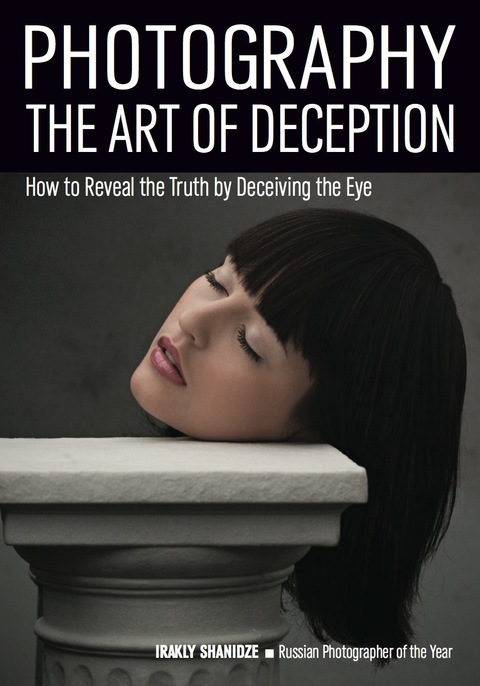 Cover image for book Photography: The Art of Deception