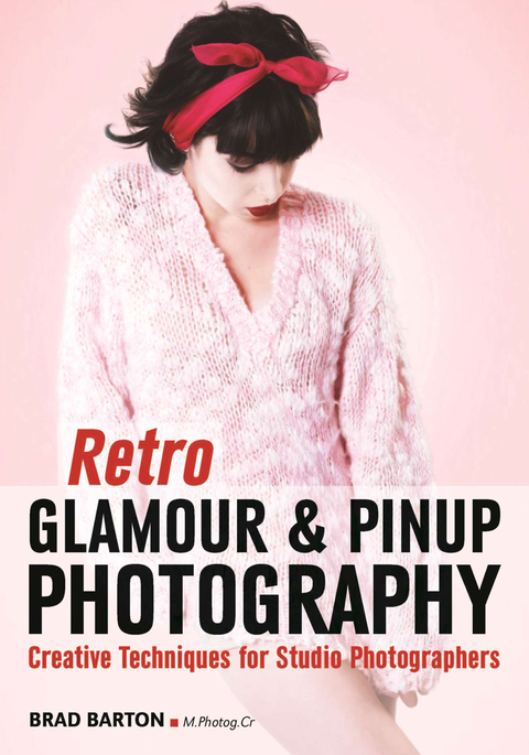 Cover image for book Retro Glamour & Pinup Photography