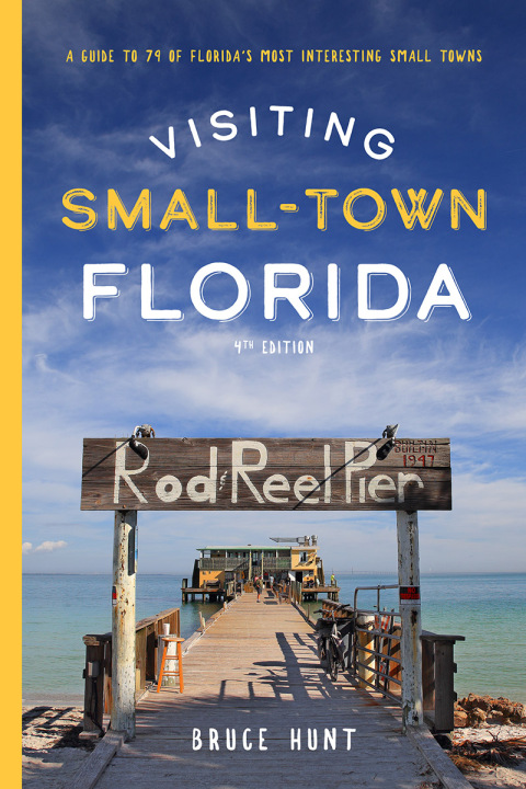 Cover image for book Visiting Small-Town Florida