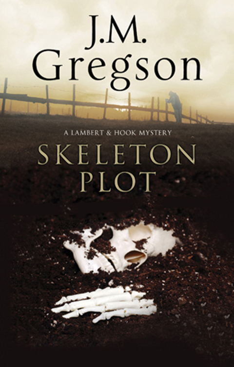 Cover image for book Skeleton Plot
